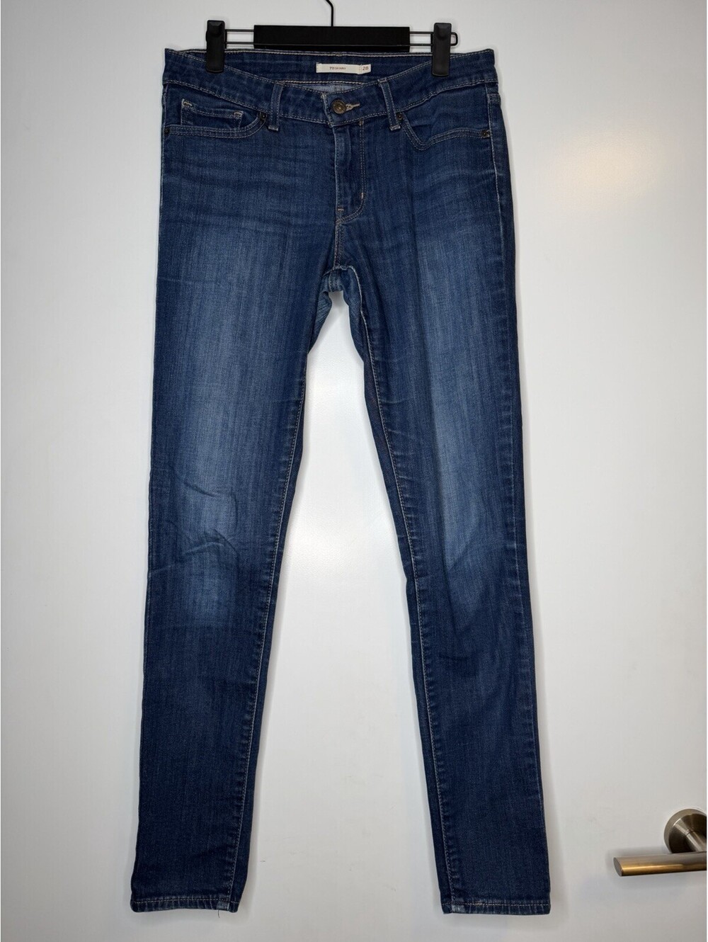 Levi’s 711 Skinny Jeans Women’s Size 28 Dark Wash Stretch Denim 28X32 Classic